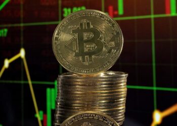 Bitcoin Next Move Hinges On Critical $96,600 Region – Here’s Why