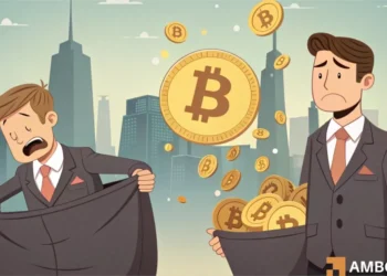 Will $97K support hold amid long-term holder selling?