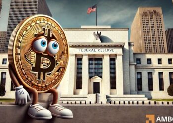 Arthur Hayes predicts Bitcoin peak in March 2025, but warns of…