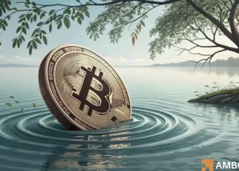 Can Bitcoin’s price drop again despite $90K support holding firm?