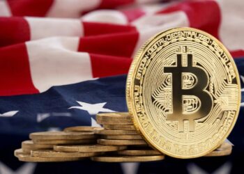 US Bitcoin Revolution Begins, Senator Lummis Says