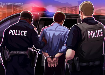 Four suspects charged in home invasion of streamer Amouranth
