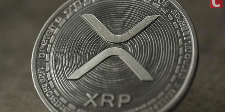 Top Analyst Predicts XRP Price Soaring 72,500% amid Altcoin Rout