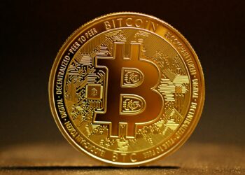 Bitcoin Hits $84K Resistance, But Analysts Show 2020 Similarities