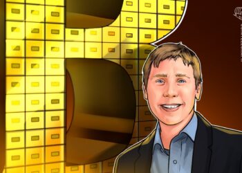 Digital Currency Group CEO Barry Silbert says he should have just held BTC