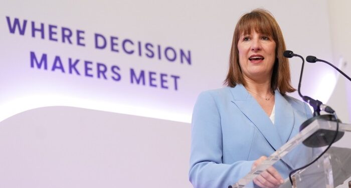 UK to exempt overseas stablecoin issuers from its crypto rules