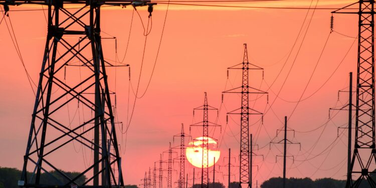 Bitcoin Mining Banned in Kuwait as Power Grid Reaches Breaking Point