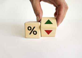 Is Bitcoin Price Doomed For $93K? Technical Indicators Paint A Bearish Image
