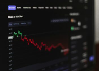 Bitcoin Paces $15B YTD Influx Amid 10-Week Fund Flow Streak