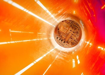 Arthur Hayes Sounds Alarm on Emerging ‘Stablecoin Mania,’ Warns of Potential Repeat of Terra Luna’s $40,000,000,000 Collapse