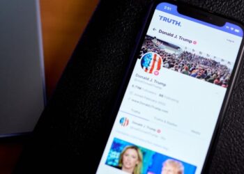 Trump media group to raise $2.5bn to build ‘bitcoin treasury’