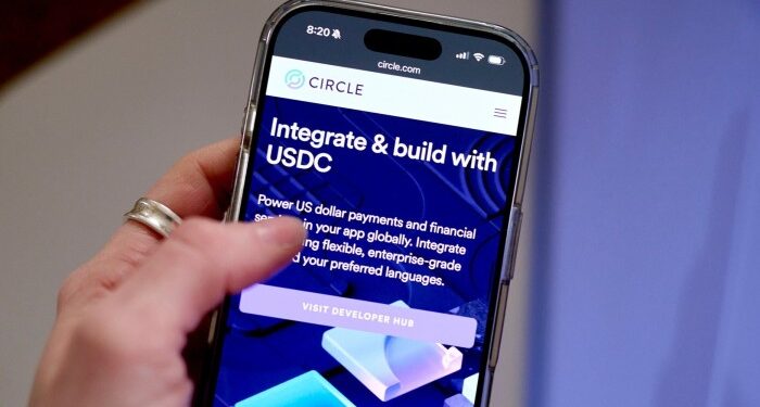 Lessons from a stablecoin IPO: tech turns on a dime