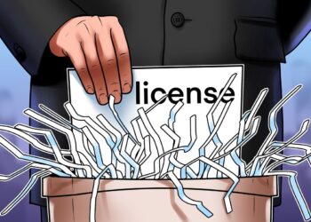 Bank Groups Urge OCC Delay Allowing Crypto Bank Charter Bids