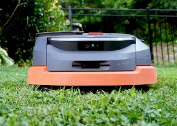 I let this Segway robot mow my lawn for months – here’s why it’s been irreplaceable for me