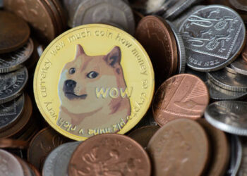 Dogecoin Megaphone Pattern Confirms Price Blowup, ‘Don’t Miss This Last Rally’—Analyst