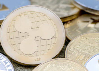Pundit Predicts XRP Price Will Surge 35,000% When These Two Things Happen
