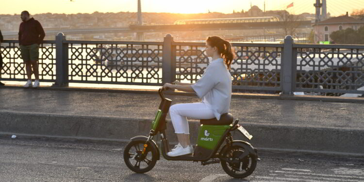 Turkey’s Ride-Hailing Giant Allots 20% of Reserves to BTC