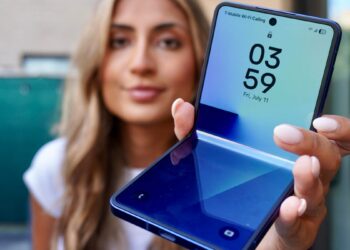 I spent a week with the Samsung Galaxy Z Flip 7, and it’s an even bigger leap than expected