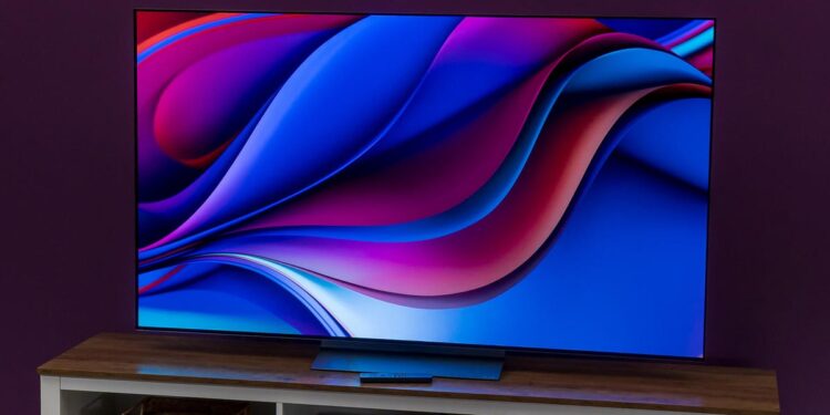 Why the LG C5 OLED is still a favorite TV of mine, especially at $700 off