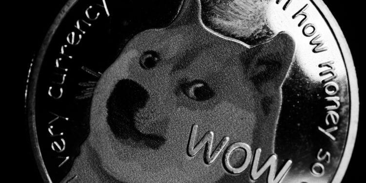 DOGE Bulls Hold The Line At $0.15 — Is The Rally Still Alive?