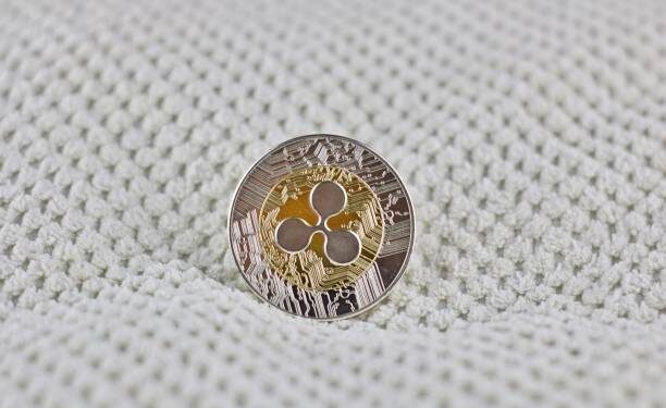 Analyst Warns XRP Investors Not To Let Fear Dictate Moves As Long As Price Holds This Level