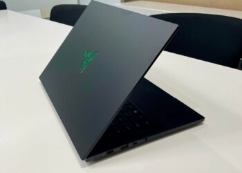 Why my favorite MacBook Pro alternative is this Windows laptop with a striking design