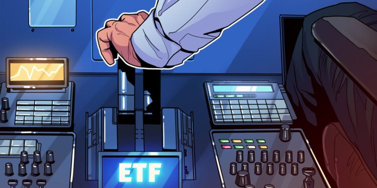 Flood of Major Altcoin ETFs Await SEC Approval in October