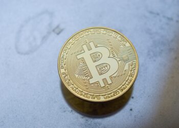 Lower Bitcoin Dominance Reinforces Altcoin Strength — Here’s How