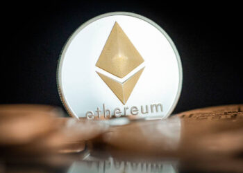 Not A Fan Of Ethereum? ARK Invest’s CEO Cathie Wood Reveals Favorite Crypto