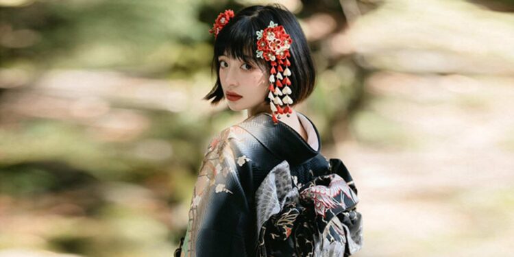 Historic Kimono Brand Changes Name To ‘Bitcoin Japan’ In Rebranding Move