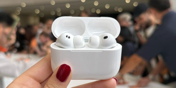 This new AirPods Pro feature makes me question why I still wear an Apple Watch