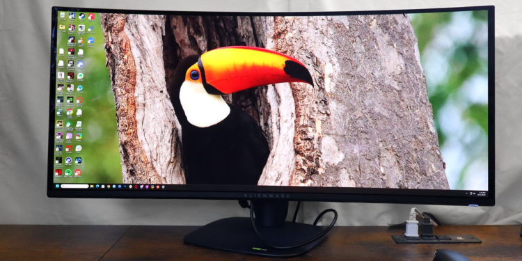 Using the wrong monitor is killing your productivity – here’s how I pick the right one