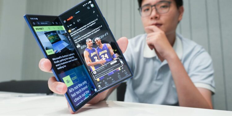 The best 5G phones in 2025: Where does the iPhone 17 rank?