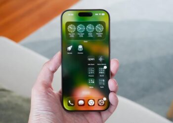 Why I’m sticking with my iPhone 12 for another year – and I’m not alone