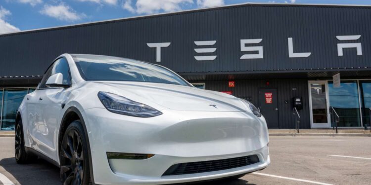 Tesla Rides Bitcoin Rally To $80 Million Profit In Q3
