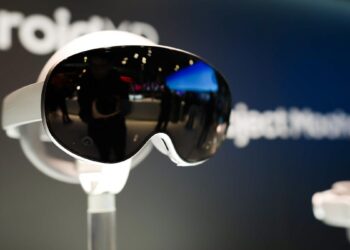 Samsung offers $100 instant deal to new XR headset users ahead of Unpacked