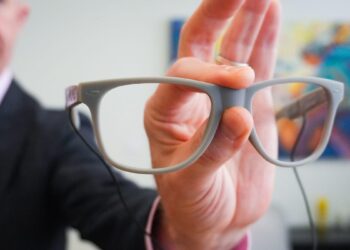 I tried smart glasses with xMEMS speakers and active cooling – and they’re full of promise