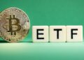 Bitcoin ETFs Weekly Net Outflows Cross $1 Billion Amid $100,000 Price Restest