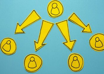 Struggling to manage it all at work? 5 ways to delegate like a pro – and lighten your load