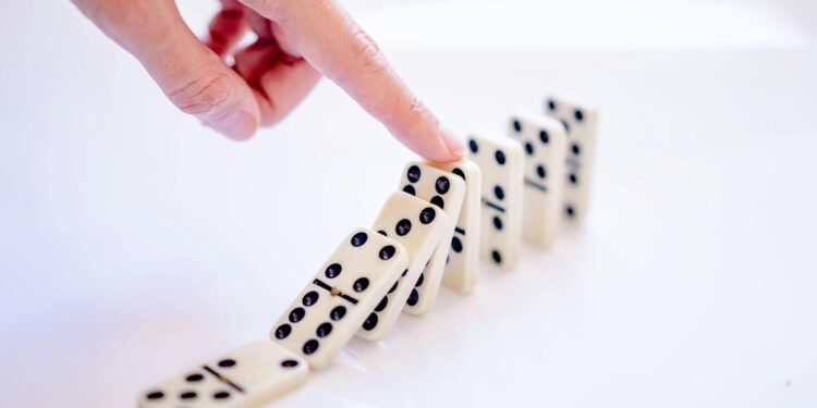 Analysts Reveal The Spark Behind Bitcoin’s Flash Crash